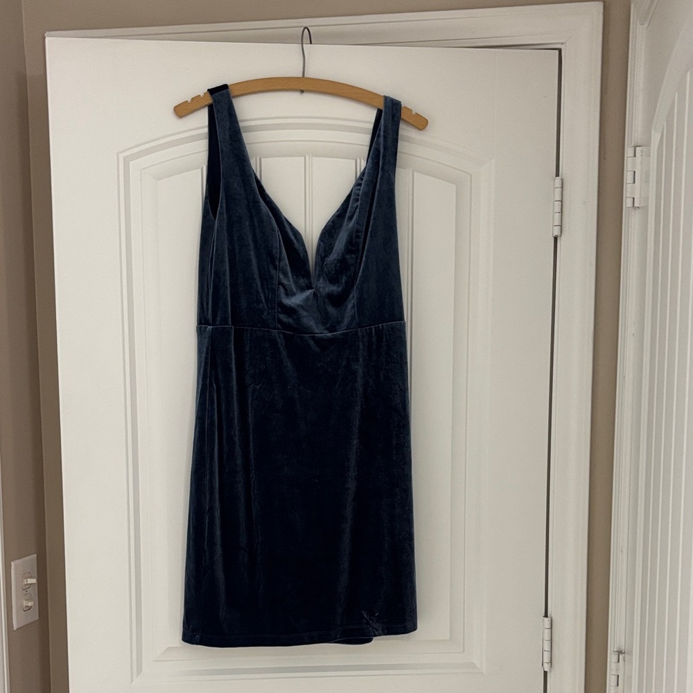 Elegant Black Velvet Dress